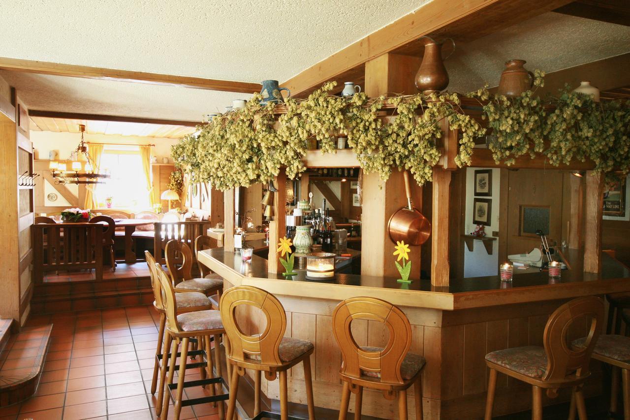 Hotel Posthalter Reichertshofen Bagian luar foto