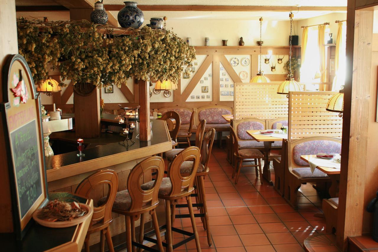 Hotel Posthalter Reichertshofen Bagian luar foto